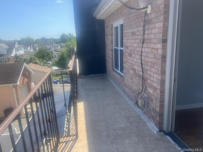 Building Photo - 61-31 136th St