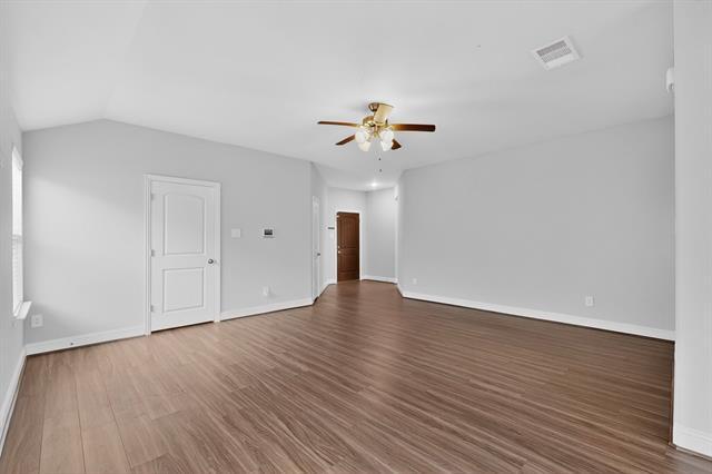 Building Photo - 1412 Waverley Dr