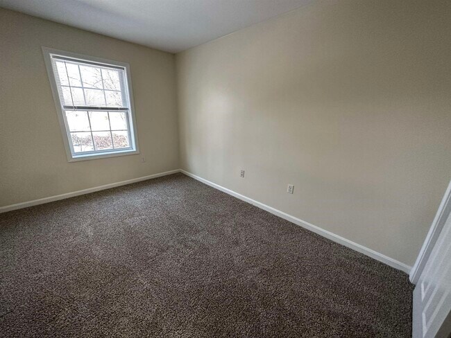 Building Photo - 100 Sentinel Court