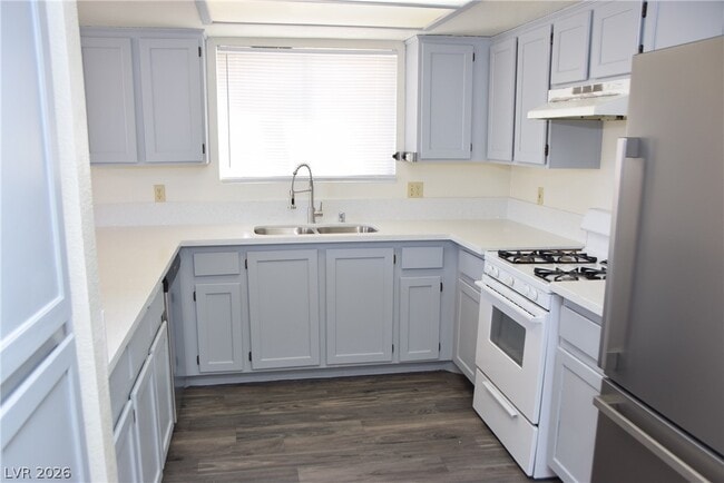 Building Photo - 1360 Pacific Terrace Dr