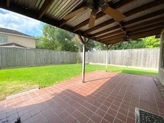 Building Photo - 5537 Lincrest Ln