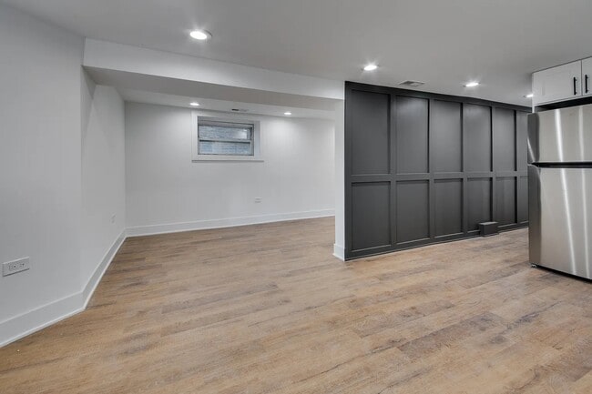 Building Photo - 2453 N Mozart St