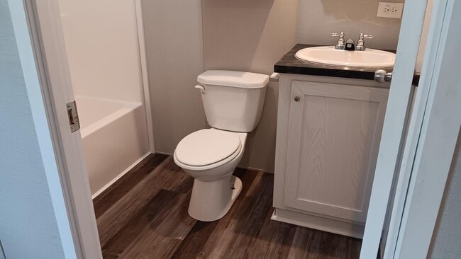 Building Photo - 3617 N Grand Ave E