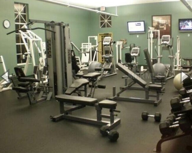 Building Photo - 5536-8111 Metrowest Blvd., Orlando https://www.propertypanorama.com/instaview/stellar/S5136656