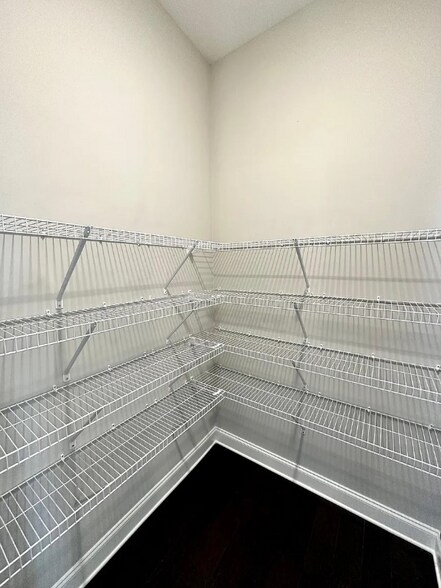 Building Photo - 1772 Morningtide Ln NE