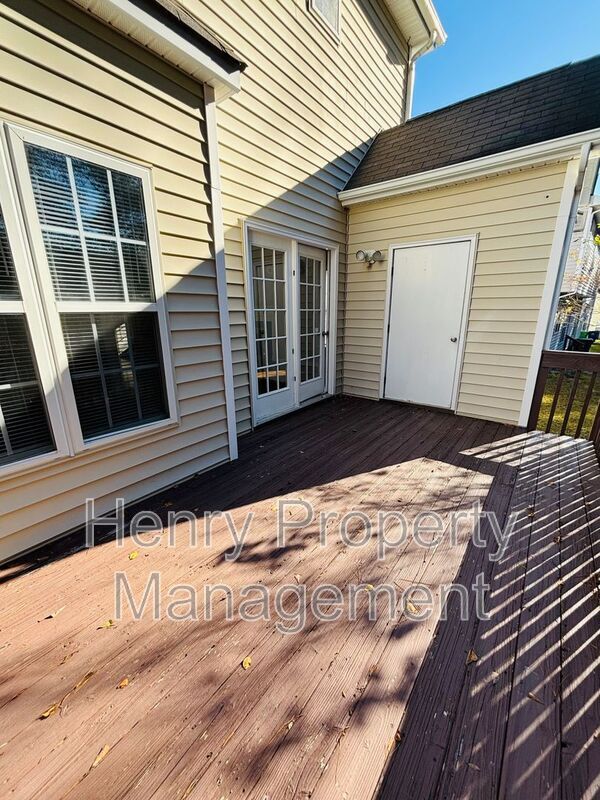 Building Photo - 5716 Brookshadow Dr