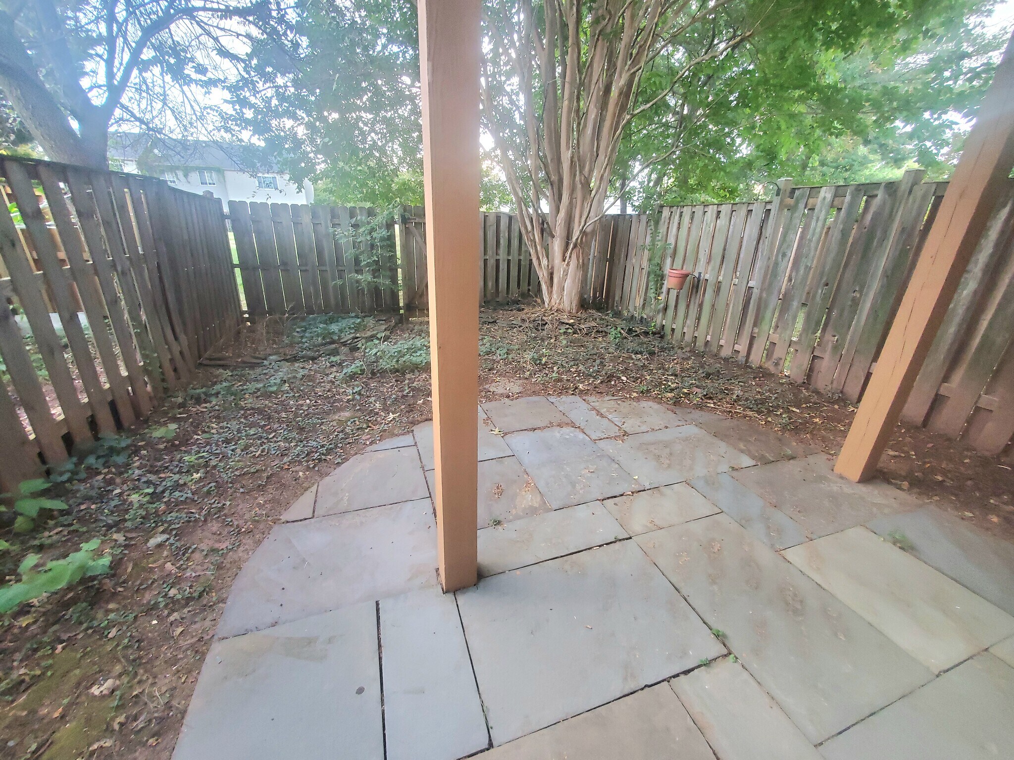 Building Photo - 14142 Betsy Ross Ln