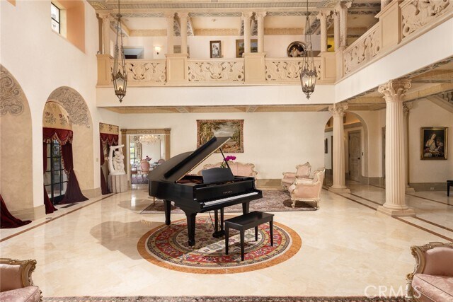 Building Photo - 3300 Palos Verdes Dr W