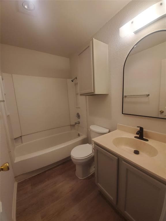 Building Photo - 6909 Hyland Cir