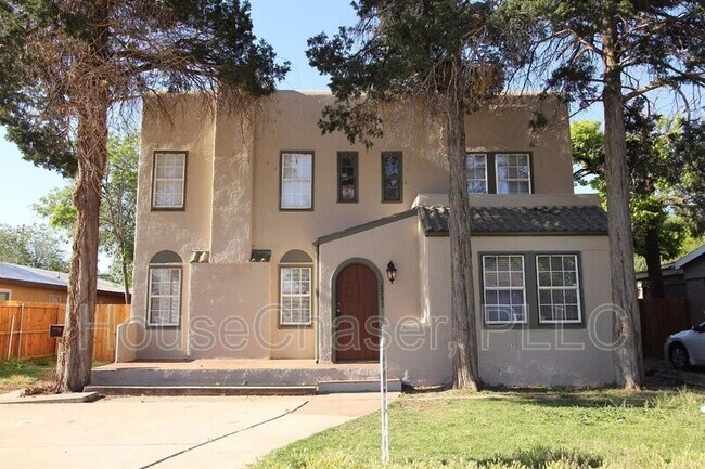 Primary Photo - 2203 20th St