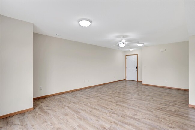 Building Photo - 3315 Boulder Ridge Dr
