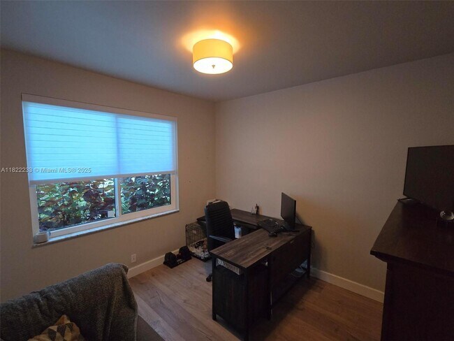 Building Photo - 1055 Briar Ridge Rd