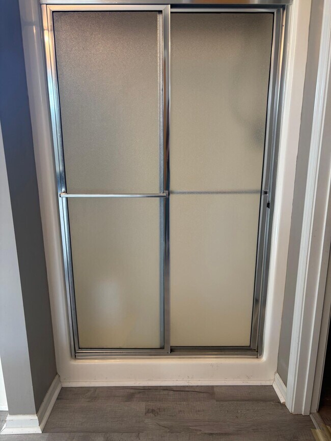 Building Photo - 1825 Polaris Dr