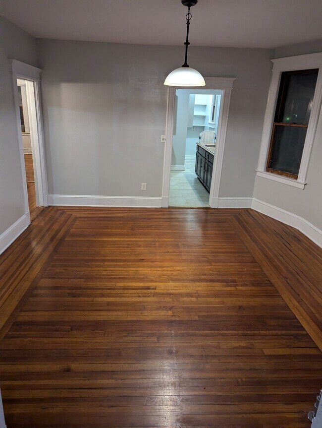 Building Photo - 449 New Britain Ave