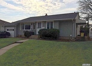 Building Photo - 161 Dartmouth Dr