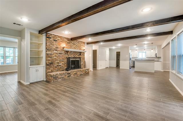 Building Photo - 2711 Lincoln Dr