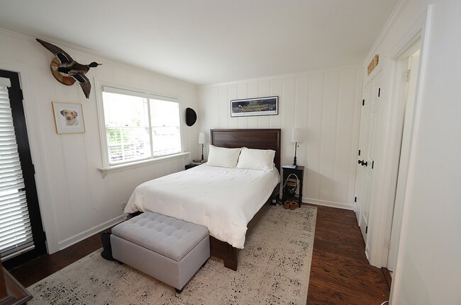 Building Photo - Updated ITB Home in Great Dixie Trail Loca...
