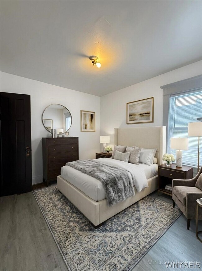 Building Photo - 61 Baxter St