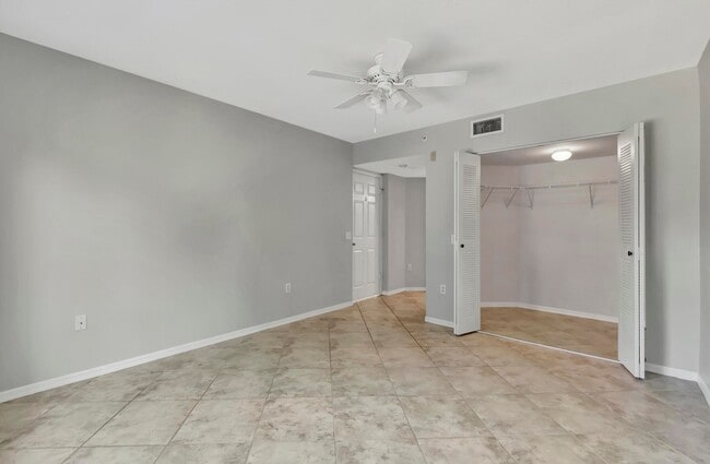 Building Photo - 116 Villa Cir