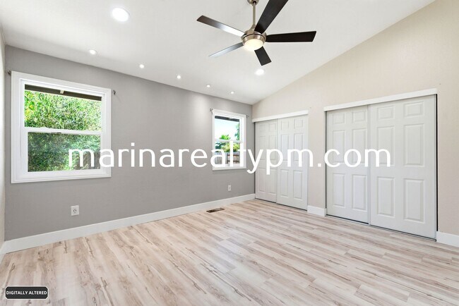 Building Photo - Home Sweet home-Beautiful remolded 3 bedroom 2 bathroom