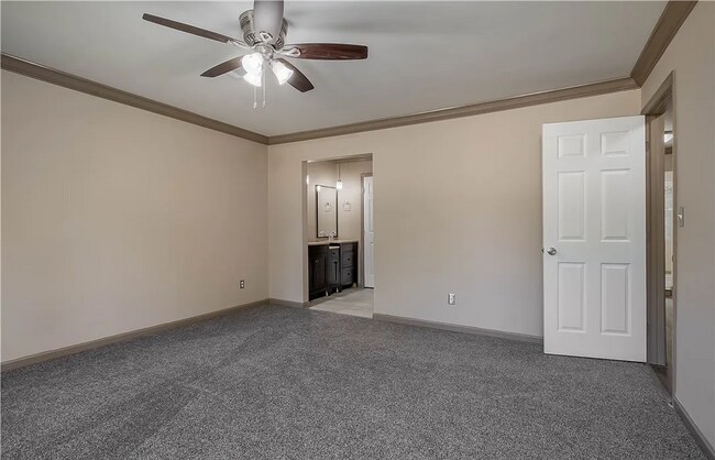 Building Photo - This Charming Two-Story Home Awaits You