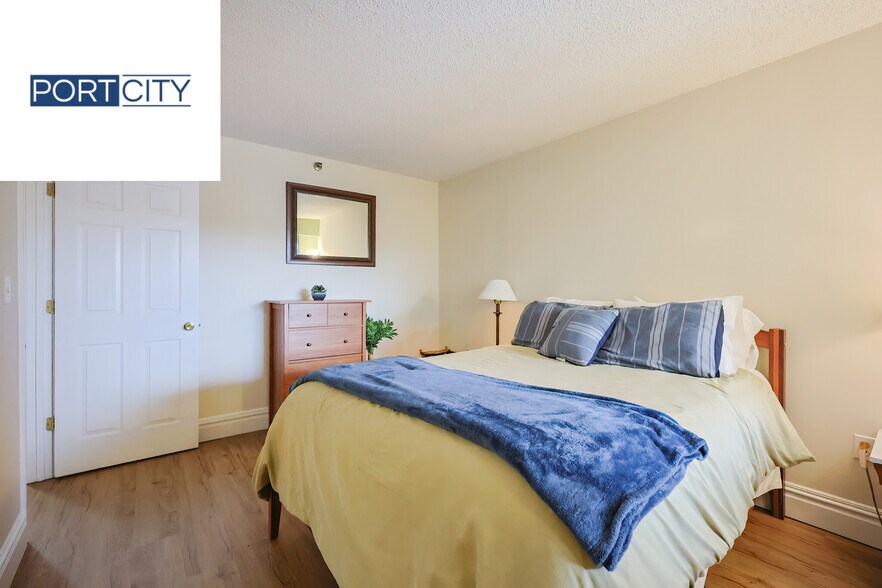 Building Photo - 15 N Beacon St