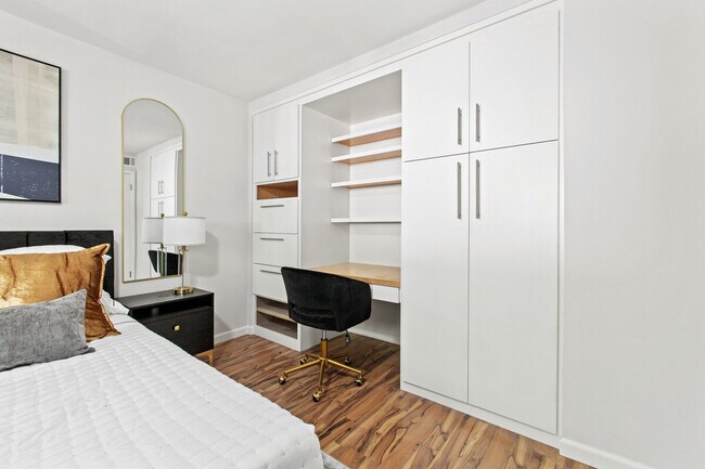 Building Photo - 4368 Cedar Springs Rd