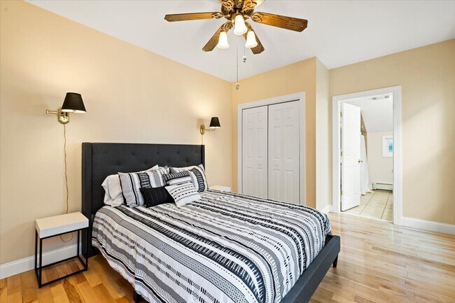 First Floor Queen Bedroom - 107 Clinton St