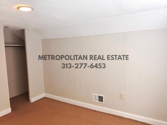 Building Photo - 34639 Brush St