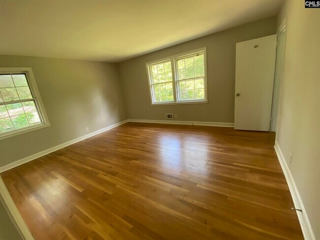 Building Photo - 337 S Stonehedge Dr