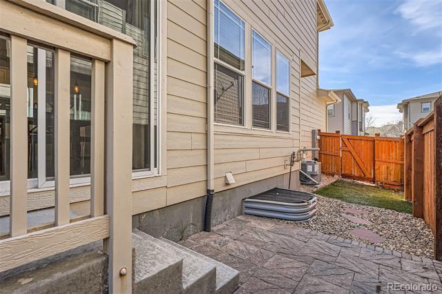 Building Photo - 242 West Jamison Court