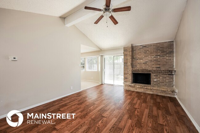 Building Photo - 7506 Ledgebrook Dr