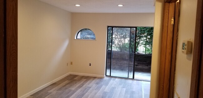 Building Photo - 3281 Kennett Sq