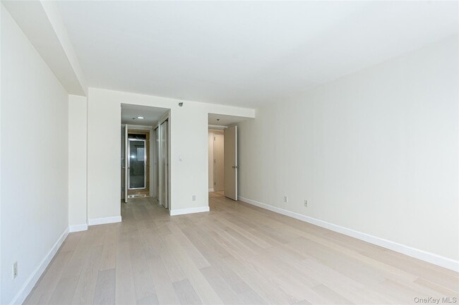 Building Photo - 88 Cutter Mill Rd