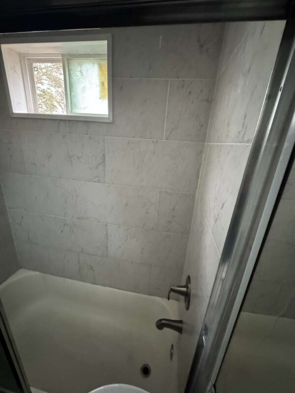 Building Photo - 201 Chandler Dr