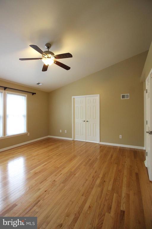 Building Photo - 10470 Courtney Dr