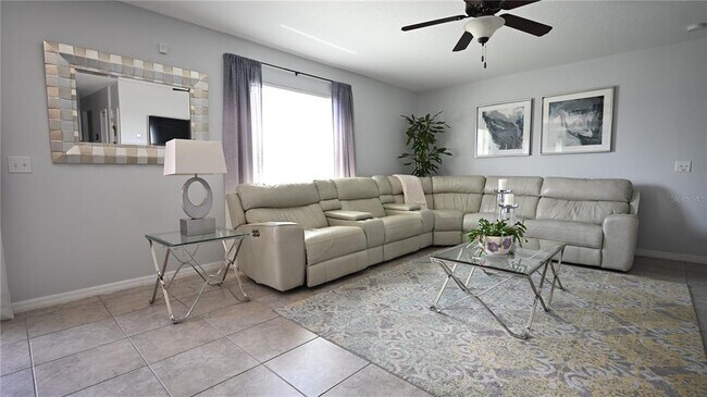 Building Photo - 10509 Carloway Hills Dr