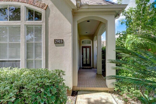 Building Photo - 2915 Monet Dr