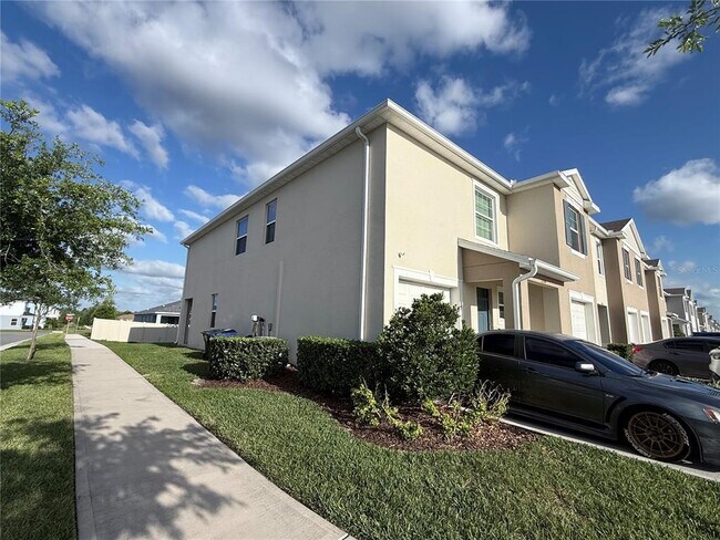 Building Photo - 2354 Tay Wes Dr