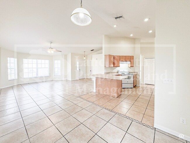 Building Photo - 7823 Sugar Pine Blvd