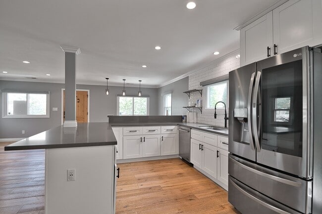 Building Photo - Fully Remodeled Spanish Style Home - Walk ...