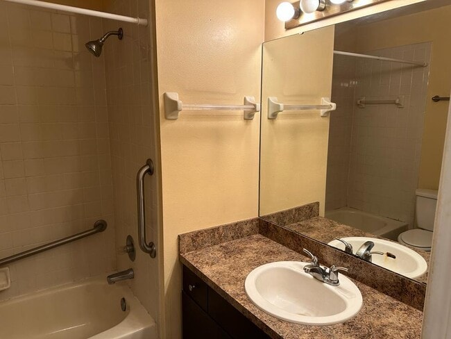 Building Photo - 9869 Aloma Bend Ln