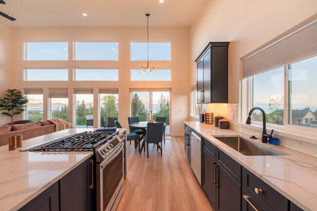 Building Photo - 833 Linstrang Wy