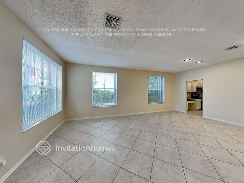Building Photo - 5730 NW 62nd St