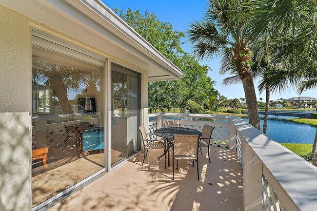 Building Photo - 353 S US Hwy 1