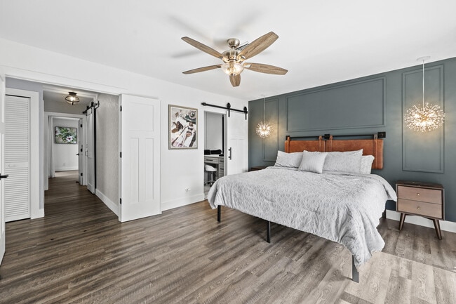 Building Photo - 13400 Bedford Mews Ct