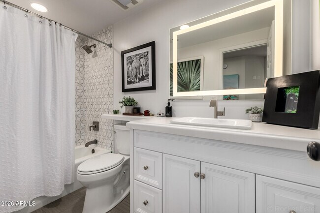 Building Photo - 9825 E Turquoise Ave