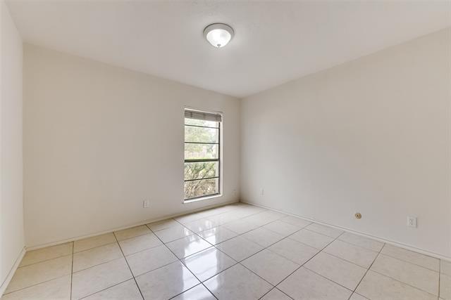Building Photo - 10547 Black Walnut Dr