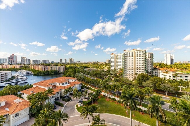 Building Photo - 19955 NE 38th Ct