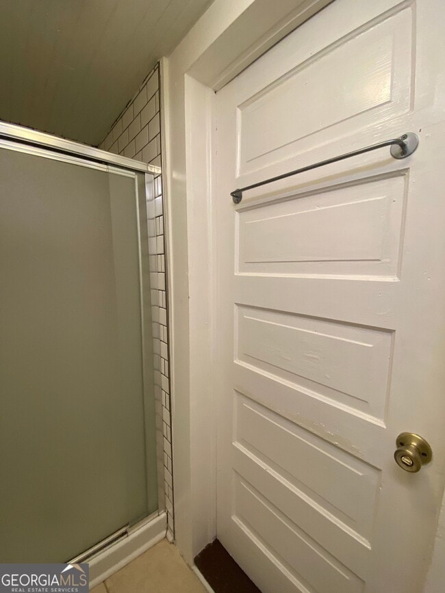 Building Photo - 693 Boulevard